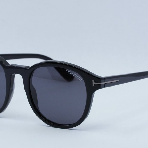 Tom Ford Jameson FT0752-N 01A Sunglasses Black Round Frame, Smoke Lenses - Picture 2 of 11